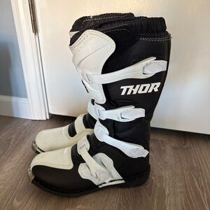 Thor Blitz XP Boots Womens 10 White Black Motocross Motorcycle Dirt Bike Riding